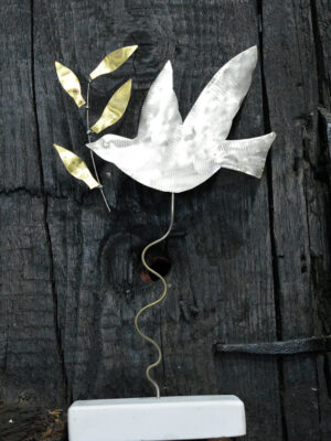 Χειροποίητο περιστέρι από αζαρντό με κλαδί ελιάς από ορείχαλκο