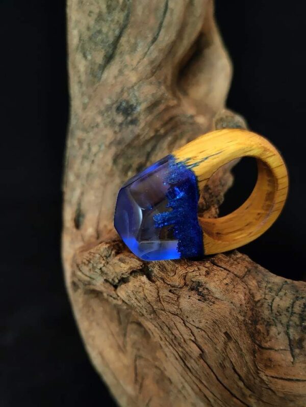 Wood resin ring